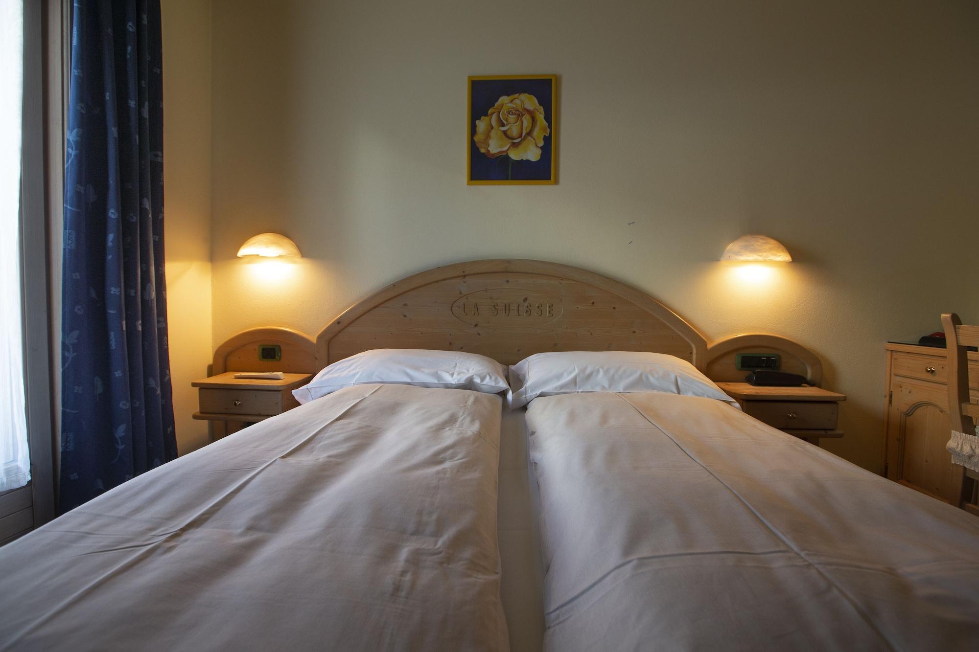 Hotel "La Suisse" Лівіньо Екстер'єр фото