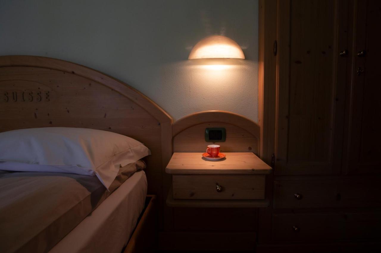 Hotel "La Suisse" Лівіньо Екстер'єр фото