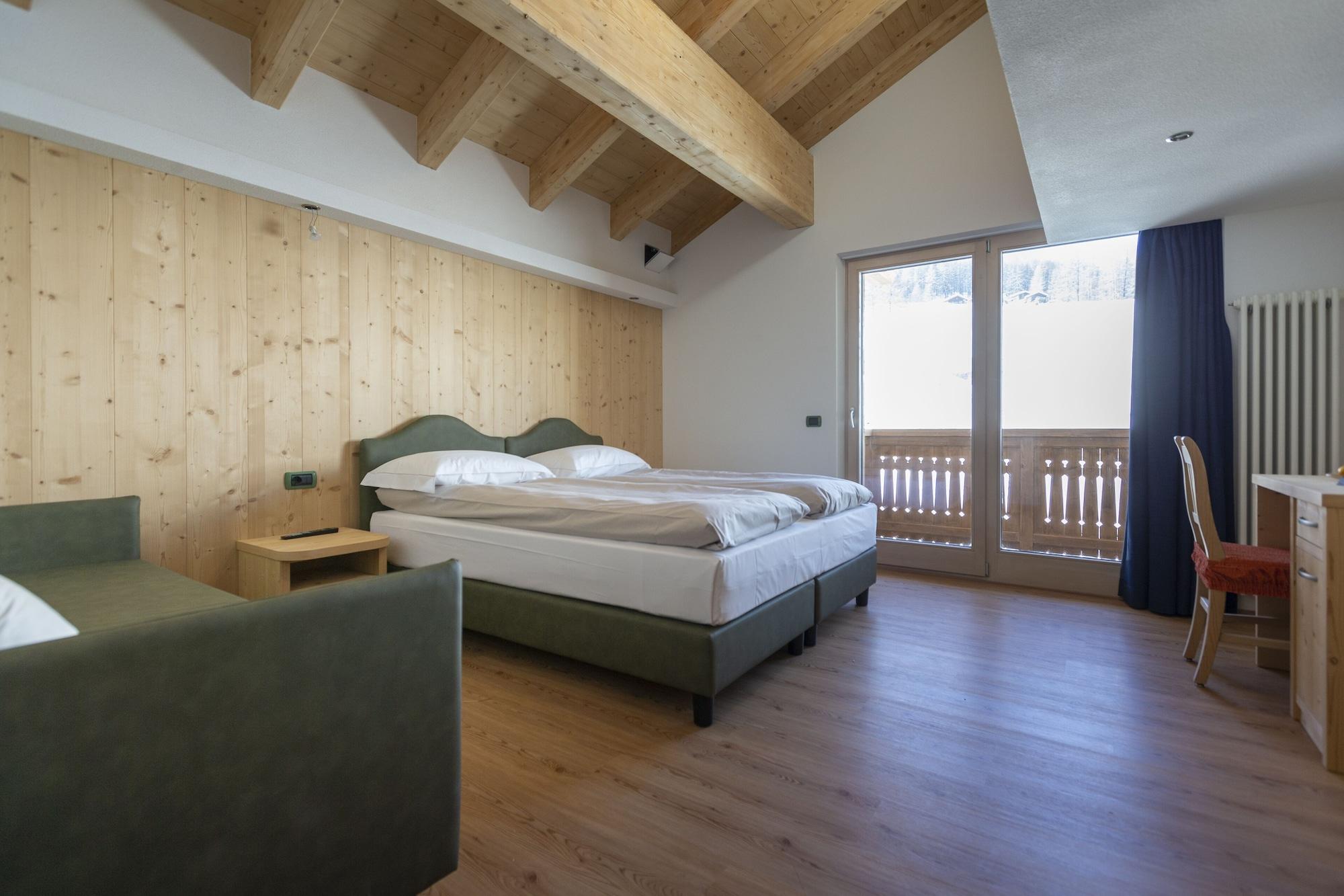 Hotel "La Suisse" Лівіньо Екстер'єр фото