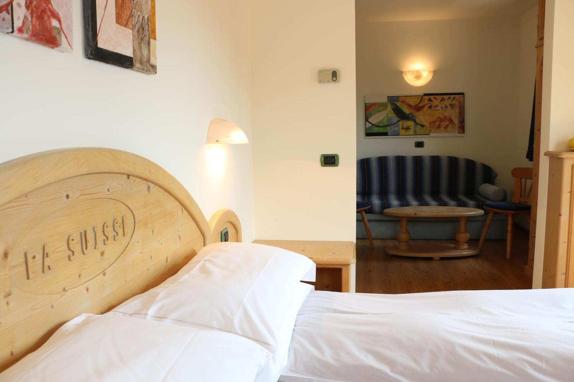 Hotel "La Suisse" Лівіньо Екстер'єр фото