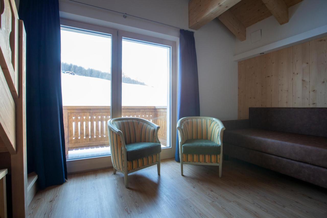 Hotel "La Suisse" Лівіньо Екстер'єр фото
